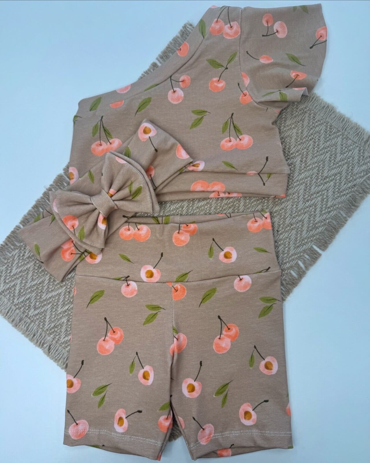 Ποδηλατικό σετ beige cherries